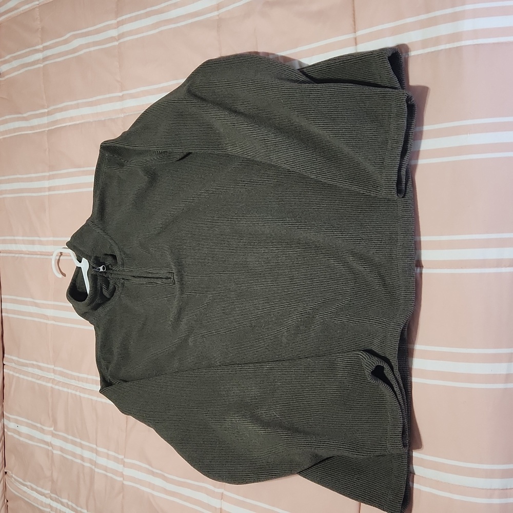 Large Faded Glory green pullover